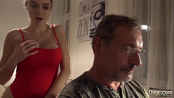Grandpa Fucks His Hot Teenage Granddaughter